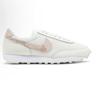 Nike Daybreak Women’s Sneakers White and Snakeskin Size 6